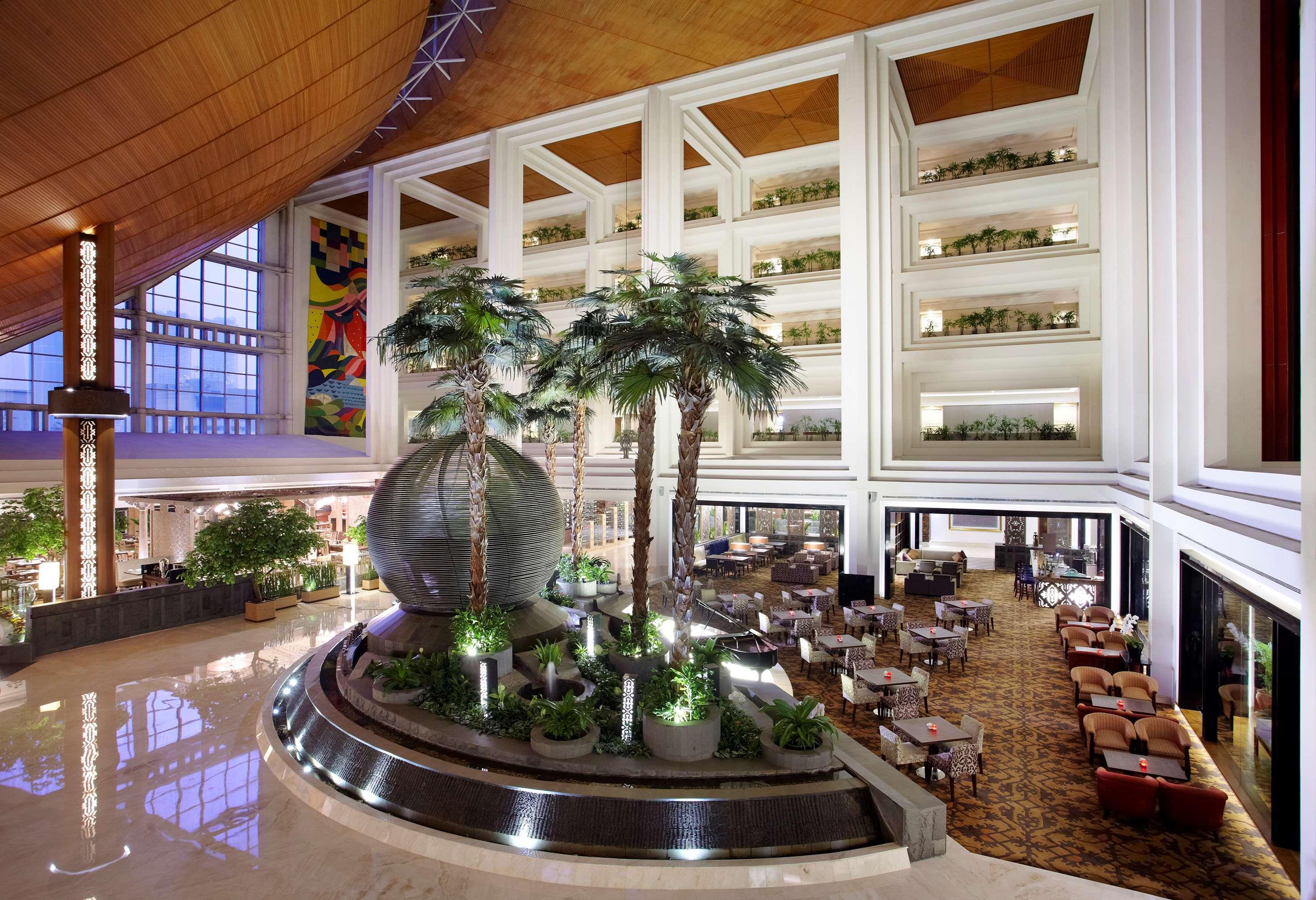 Gran Melia Jakarta Exterior photo